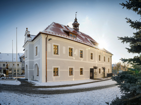 Bild: Historisches Rathaus der Stadt Mitterteich